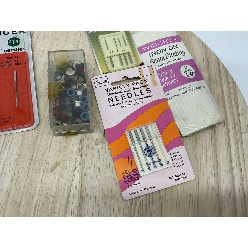 Vintage Mixed Brands Hem Tape Sewing Notions Lot Wrights Needles Pins‎ Bell